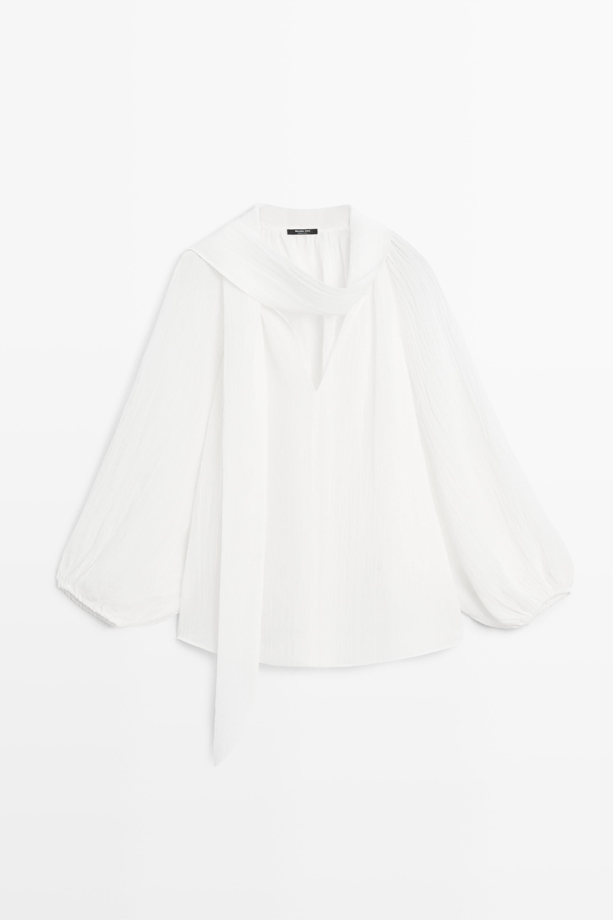 Blouse fluide col en V avec nœud